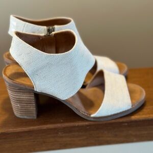 Toms Heeled Sandal